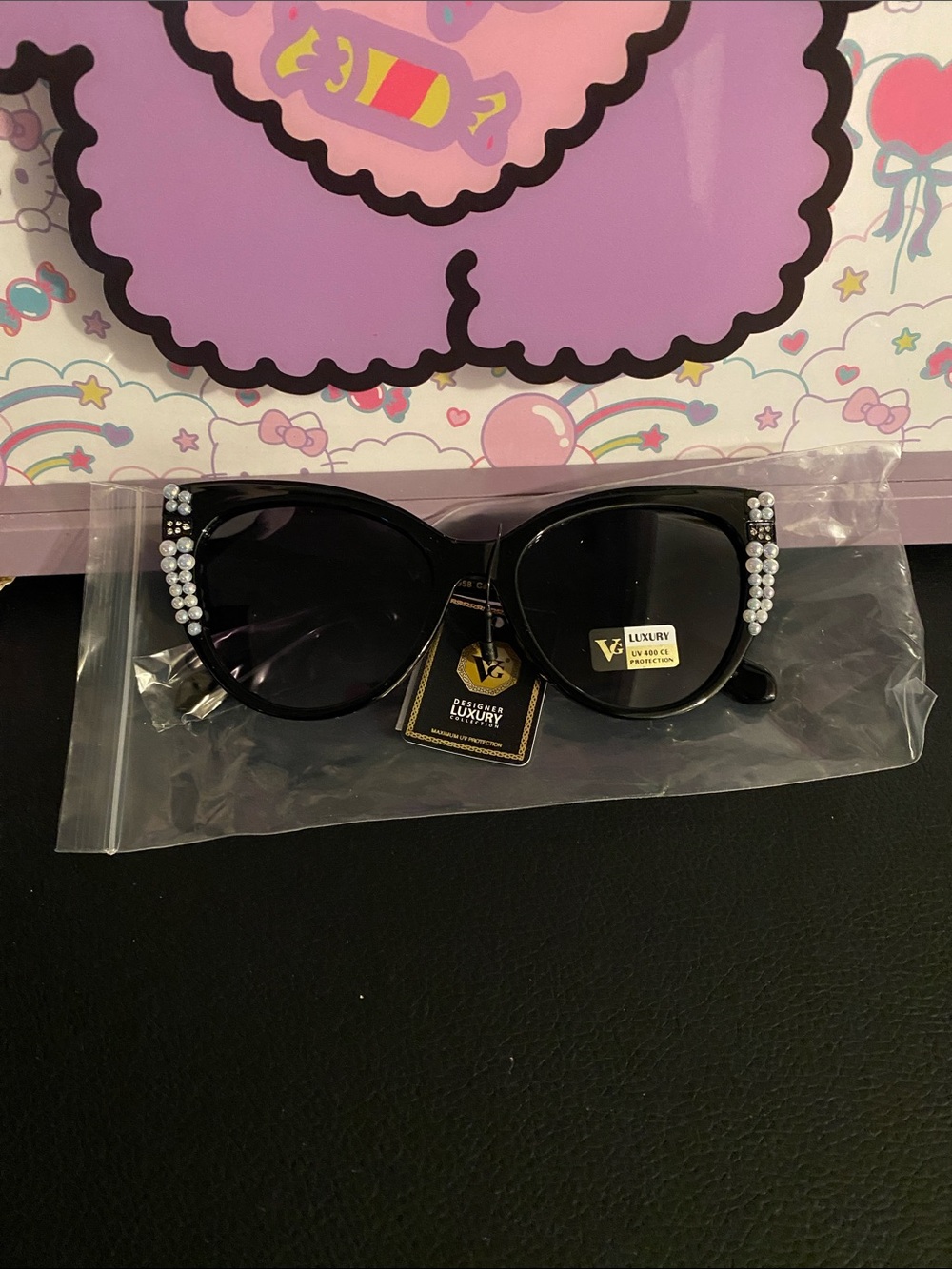 NWT Luxury Cat-Eye Women's Sunglasses with Crystal and pearls Accents - Black
